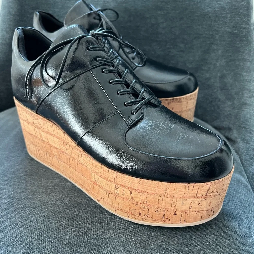 Black Leather Platform Women's Shoes - Picture 2 of 5